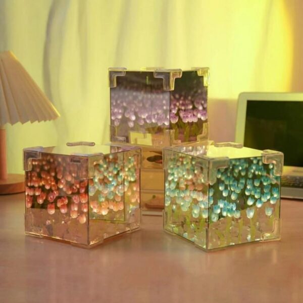 Tulip Box Lamp